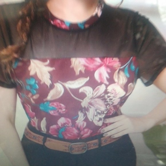 Floral Print Contrast Mesh tee - Picture 1 of 5